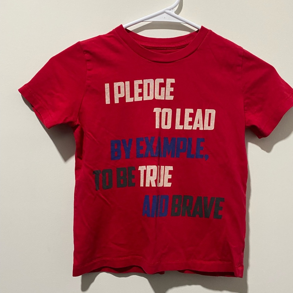 Peek size 4/5 Y guc Red Kids T-Shirt with Inspirational Print
